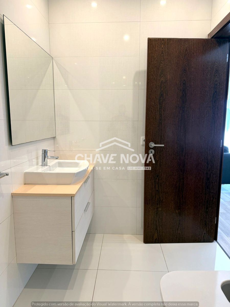 Apartamento T1 para Arrendamento em Ovar, São João, Arada e São Vicente de Pereira Jusã