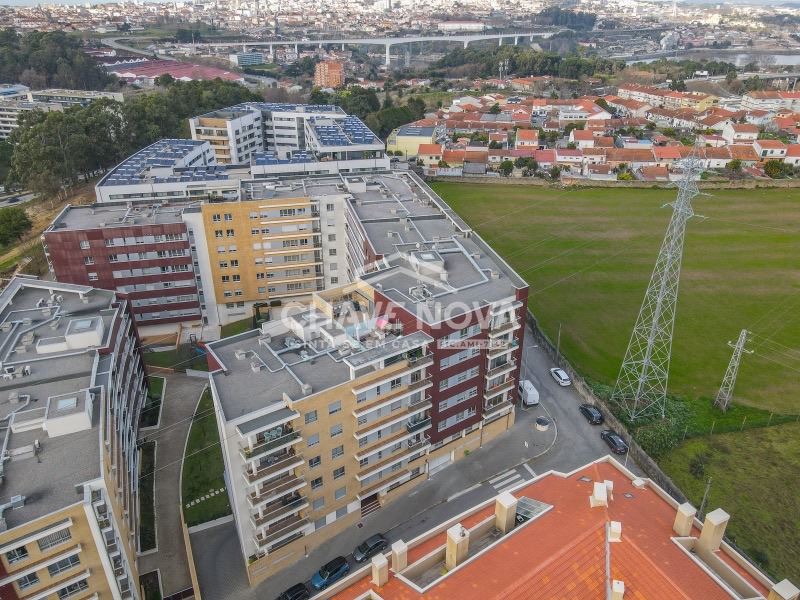 Apartamento T2 para Arrendamento em Oliveira do Douro