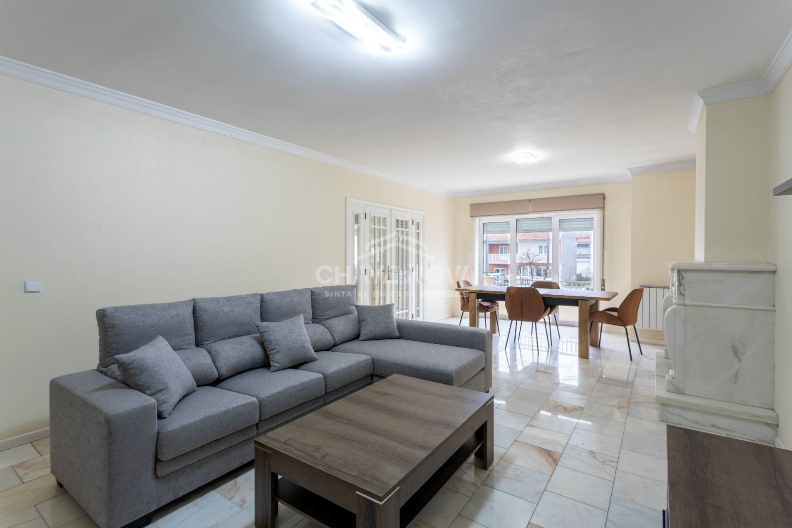 Moradia T4 para Arrendamento em Glória e Vera Cruz