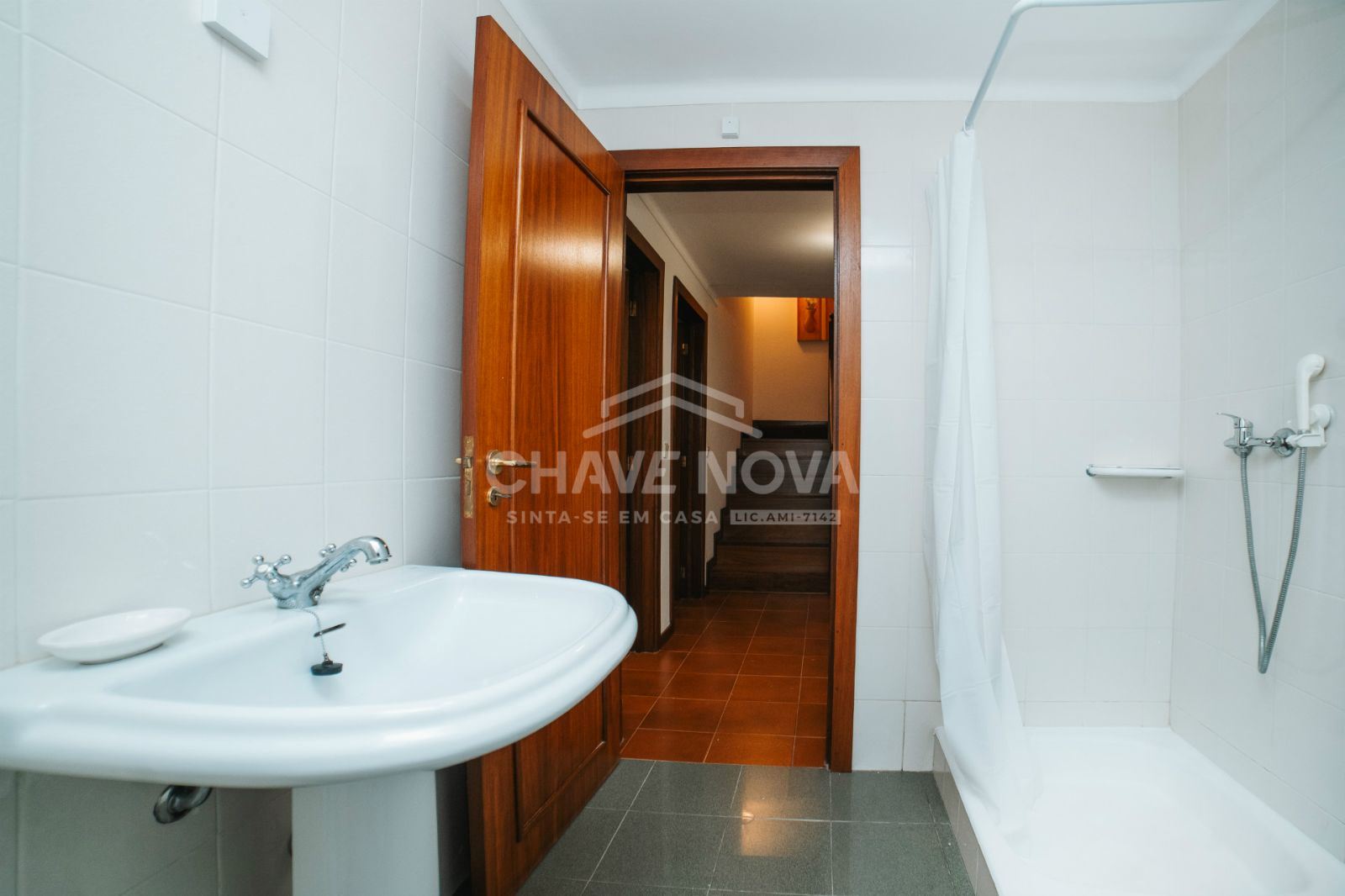 Moradia T4 para Venda em Ferreiros e Gondizalves