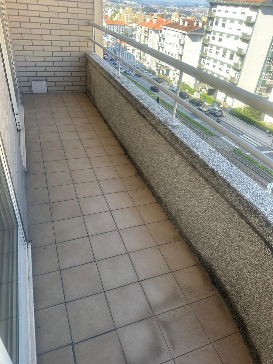 Apartamento T1 para Arrendamento em Mafamude e Vilar do Paraíso