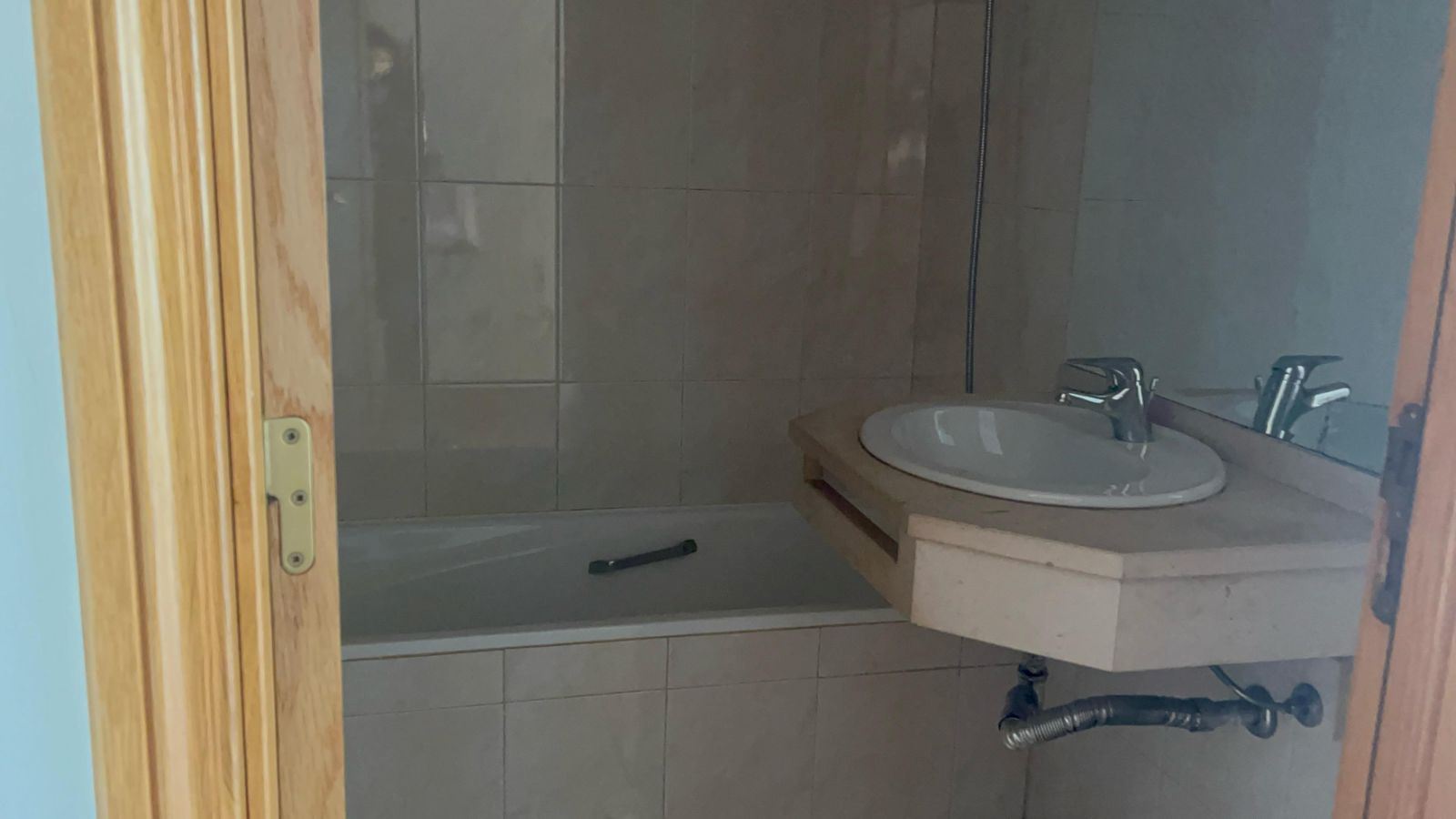 Apartamento T1 para Arrendamento em Mafamude e Vilar do Paraíso