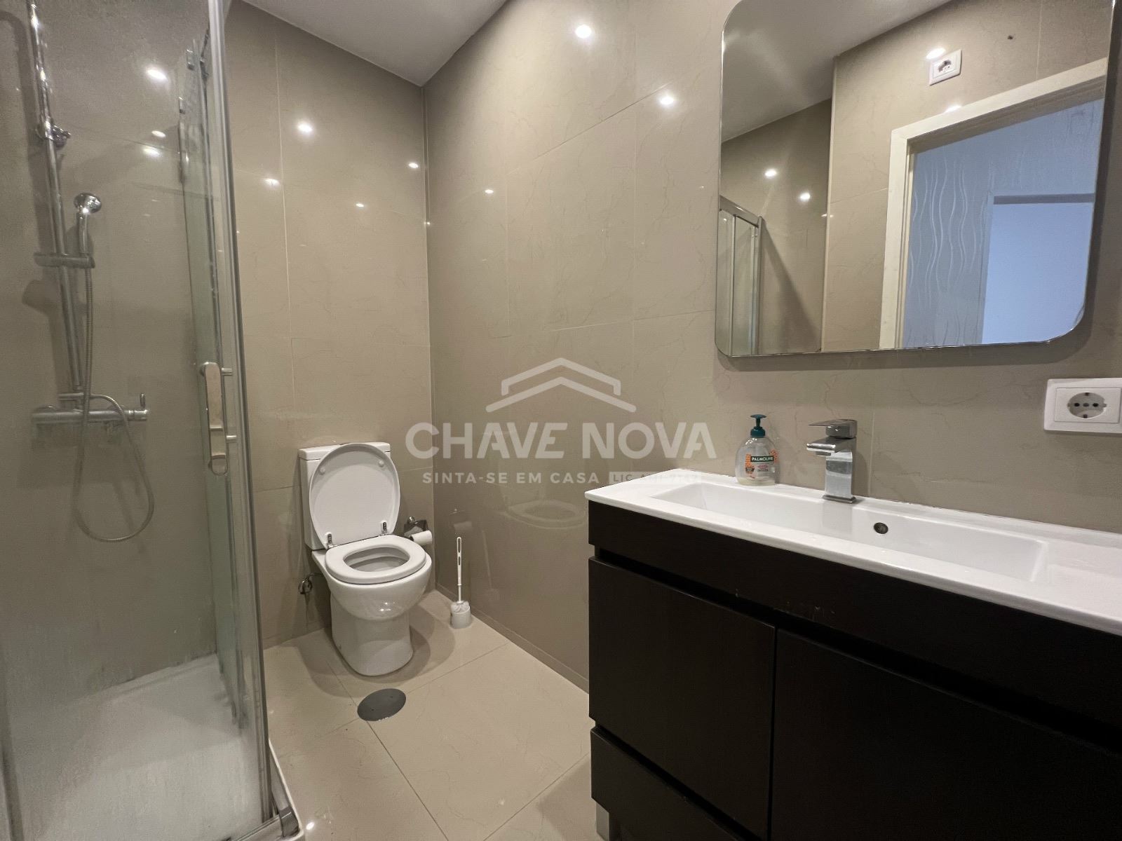 Apartamento T3 para Venda em Mafamude e Vilar do Paraíso