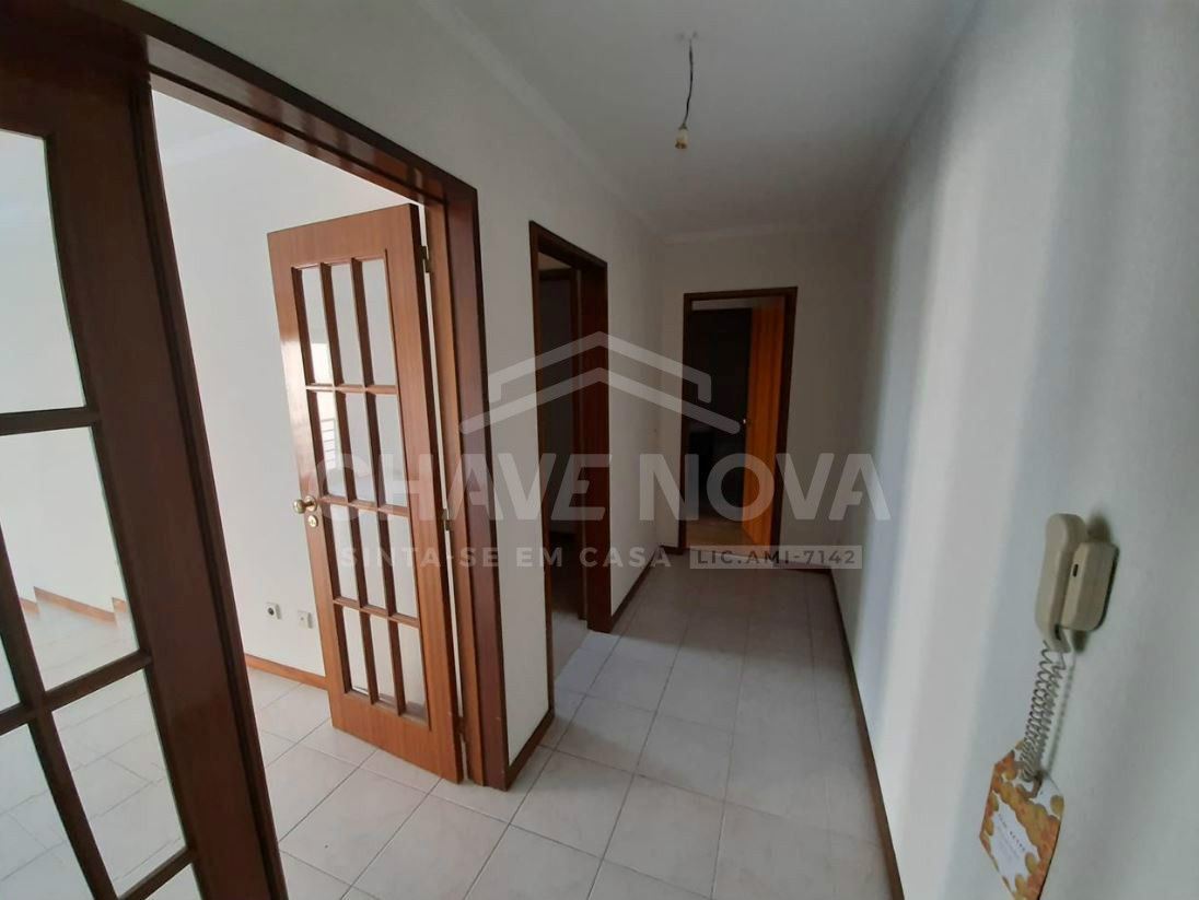 Apartamento T2 para Venda em Fânzeres e São Pedro da Cova