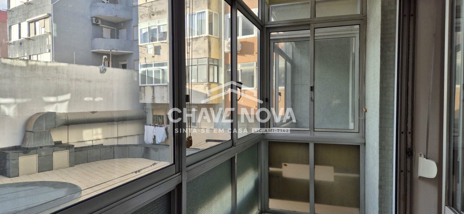 Apartamento T1 para Arrendamento em Avenidas Novas