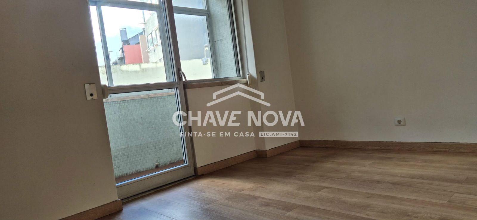 Apartamento T1 para Arrendamento em Avenidas Novas