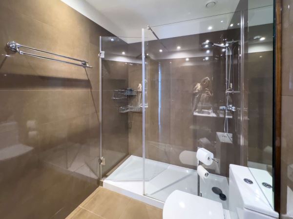 Excelente apartamento T1 equipado e mobiliado no Centro de Gaia (El Corte Inglés)