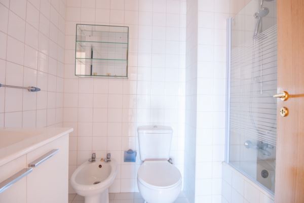 T3 com vistas desafogada em Vilar do Andorinho