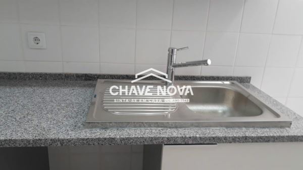 Apartamento T3 Renovado na Rua Antonio Enes, Avenidas Novas, Lisboa.