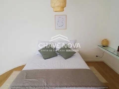 Apartamento T1 para Venda em Vila Nova de Gaia.