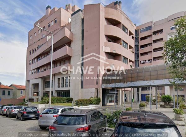 Apartamento T1 para Venda em Vila Nova de Gaia.
