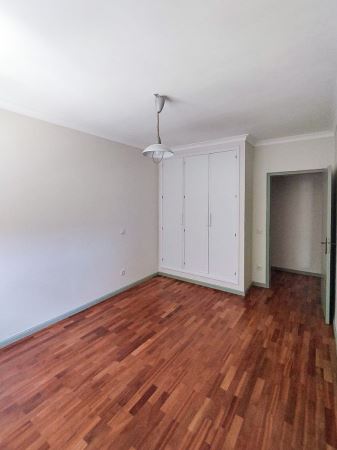 Apartamento T3+1 na Maia