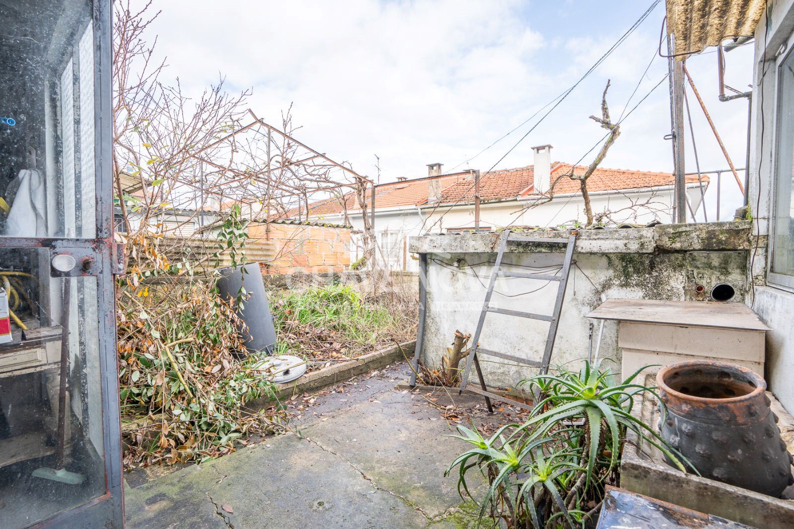 Moradia T1 para Venda em Arcozelo