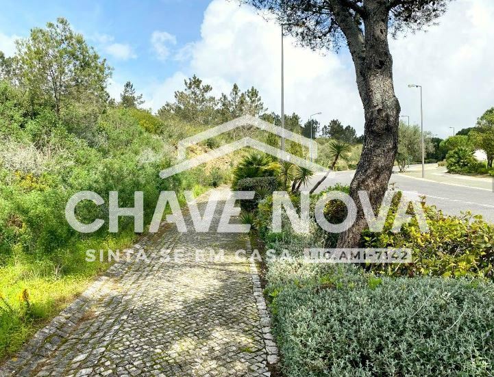 Terreno P/ Prédio para Venda em Agualva e Mira-Sintra