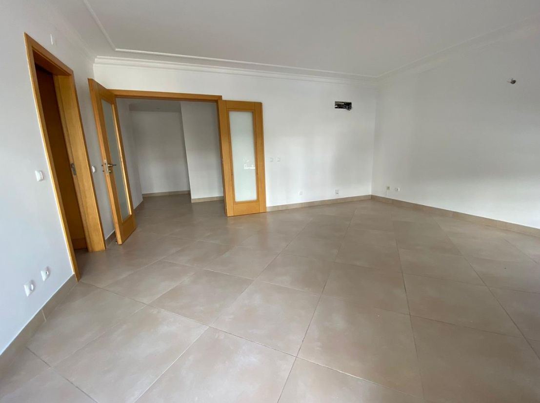 Apartamento T2 para Venda em Loule (São Clemente)