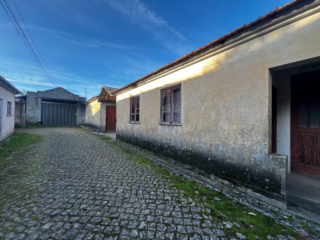 Quinta T5 para Venda em Margaride, Várzea, Lagares, Varziela, Moure