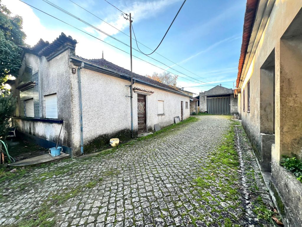 Quinta T5 para Venda em Margaride, Várzea, Lagares, Varziela, Moure