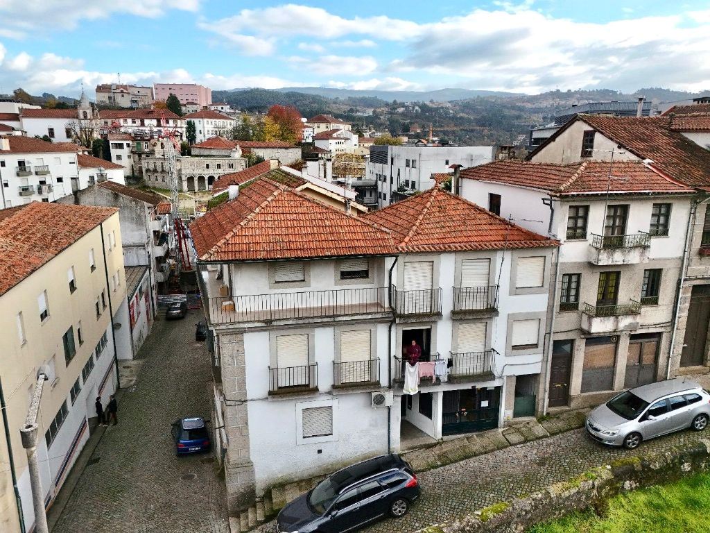 Prédio para Venda em Amarante (São Gonçalo), Madalena, Cepelos e Gatão