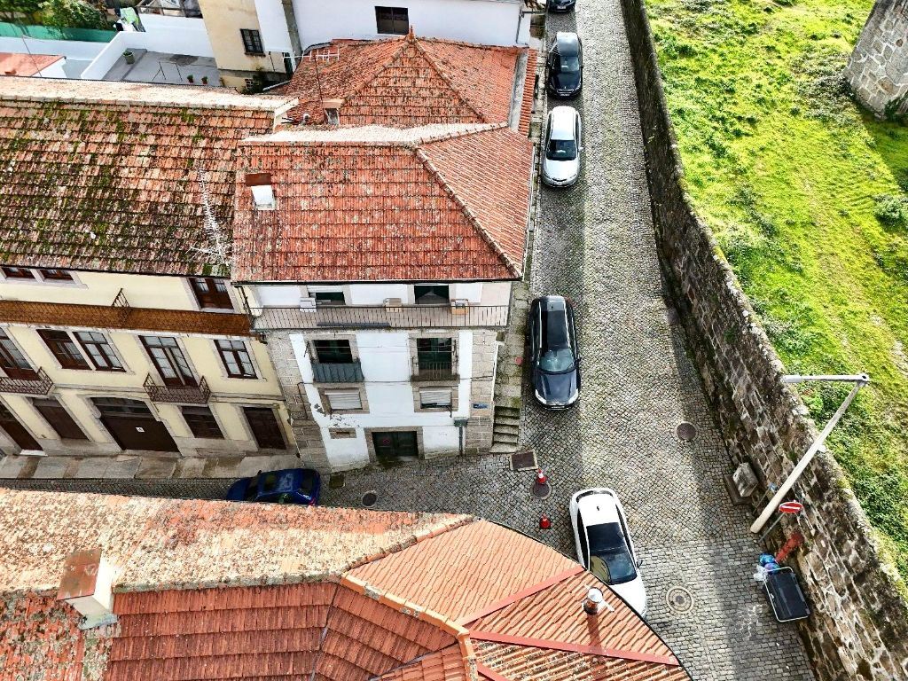 Prédio para Venda em Amarante (São Gonçalo), Madalena, Cepelos e Gatão