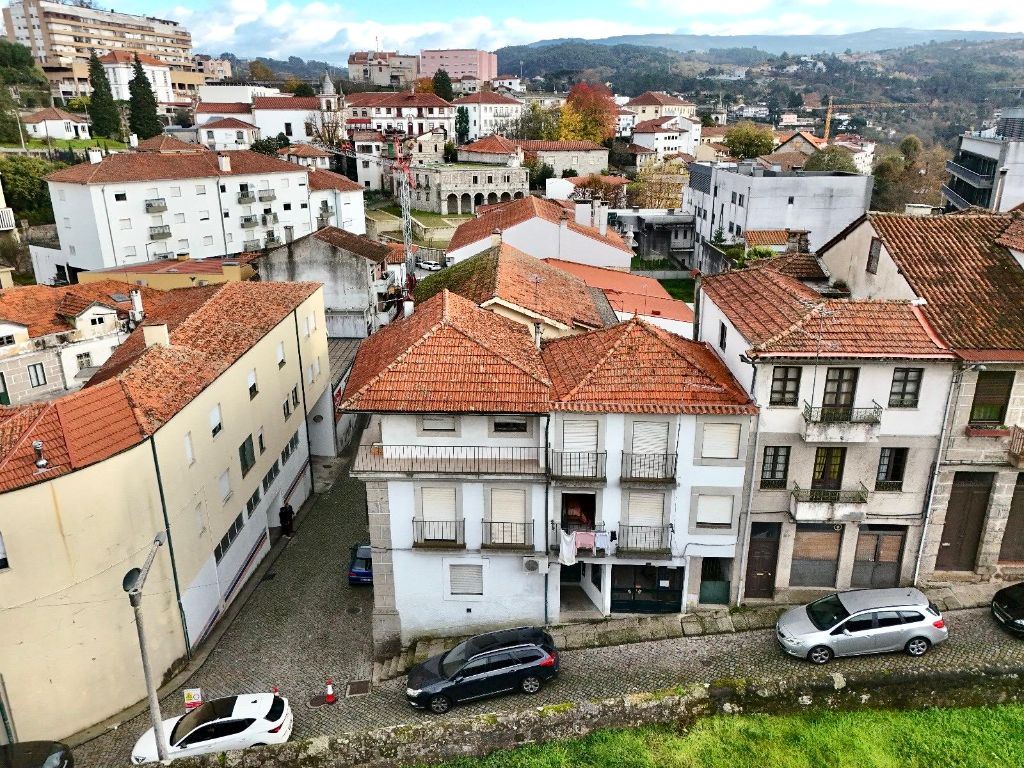 Prédio para Venda em Amarante (São Gonçalo), Madalena, Cepelos e Gatão