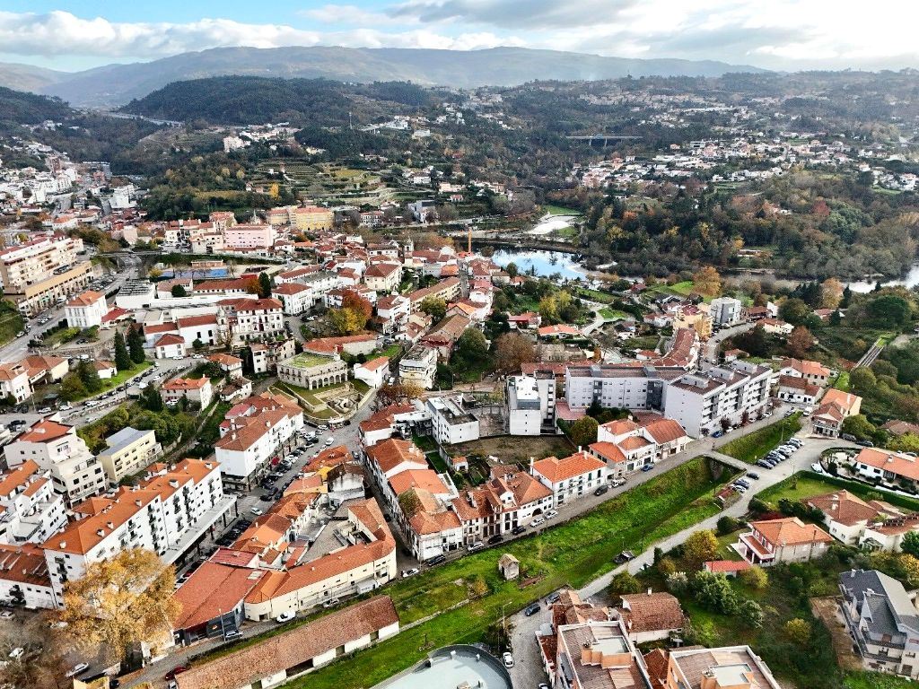 Prédio para Venda em Amarante (São Gonçalo), Madalena, Cepelos e Gatão
