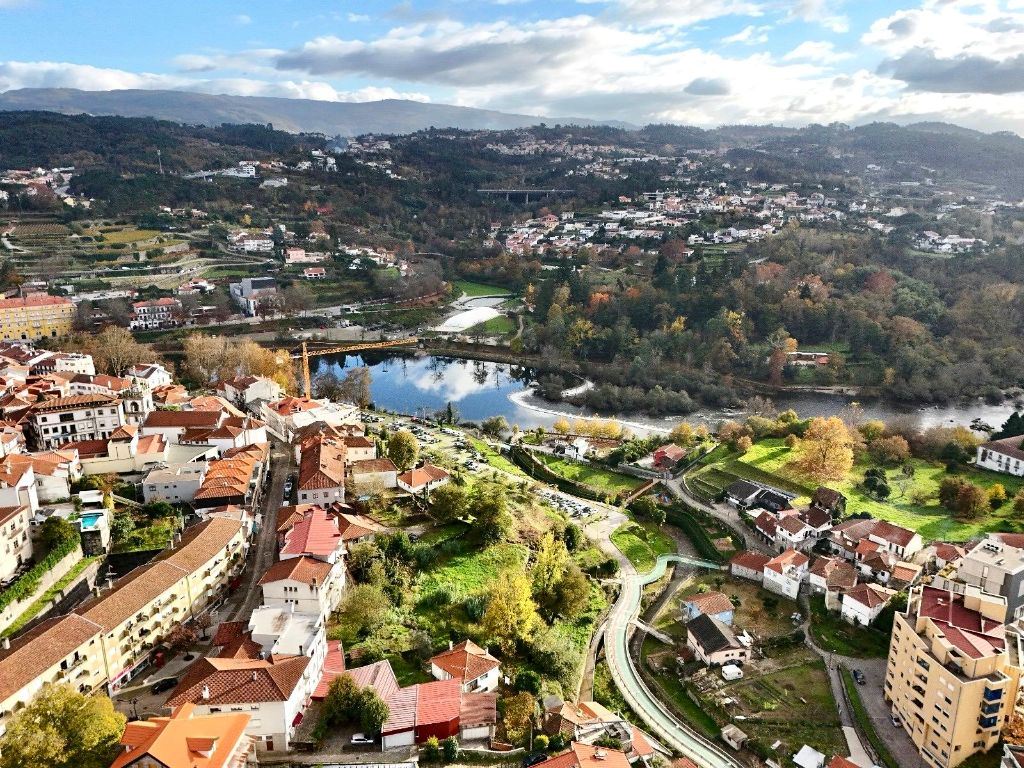 Prédio para Venda em Amarante (São Gonçalo), Madalena, Cepelos e Gatão
