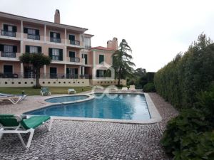 Apartamento com 2 Quartos para Compra