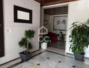 Apartamento com 3 Quartos para Compra