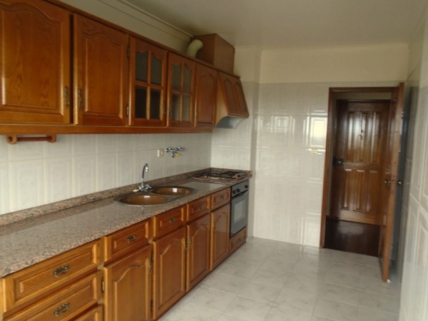 Apartamento com 3 Quartos para Compra