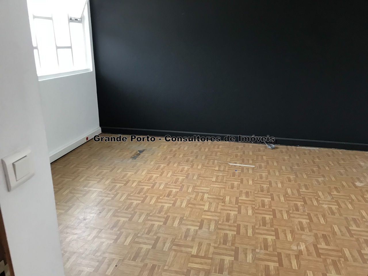 Armazém para Venda em Paranhos Foto 4