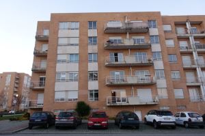 Apartamento com 3 Quartos para Compra