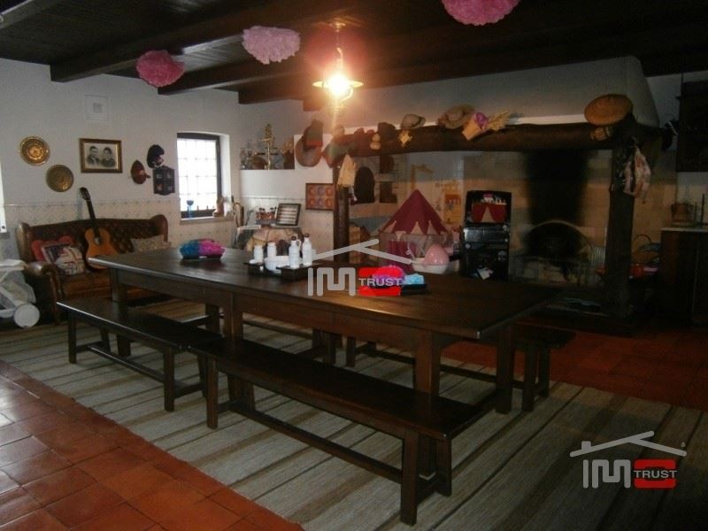 Moradia T6 para Venda em Leiria, Pousos, Barreira e Cortes