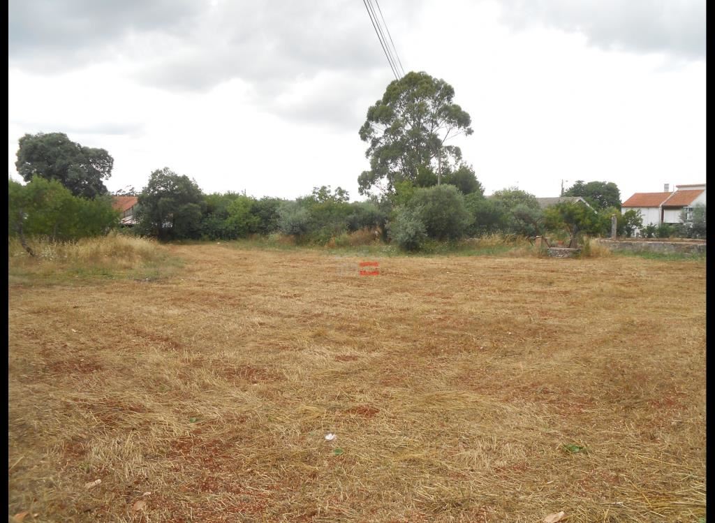 Moradia T6 para Venda em Nossa Senhora das Misericordias