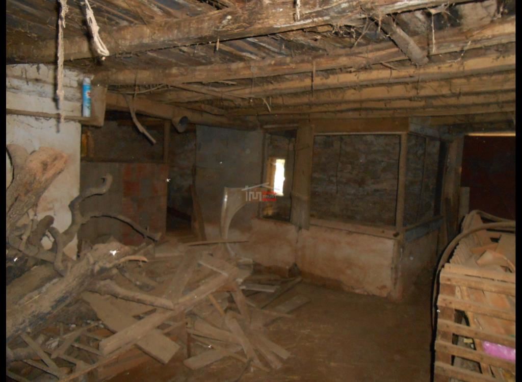 Moradia T6 para Venda em Nossa Senhora das Misericordias