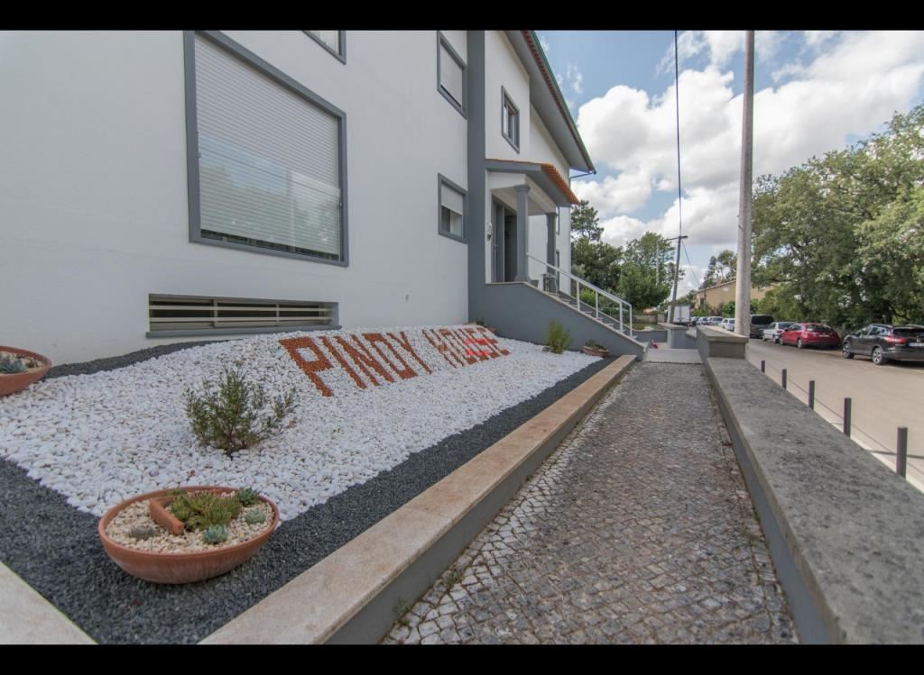 Moradia T6 para Venda em Fatima