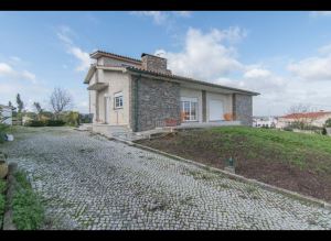 Detached house T3, para Sale