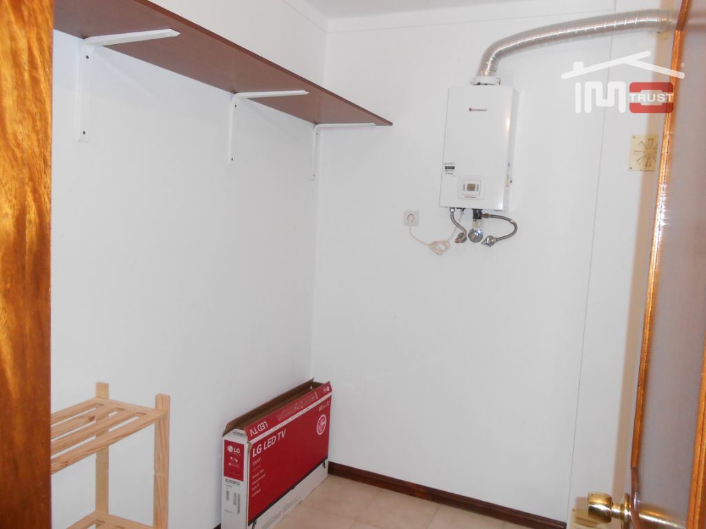 Apartamento T2 para Arrendamento em Fatima