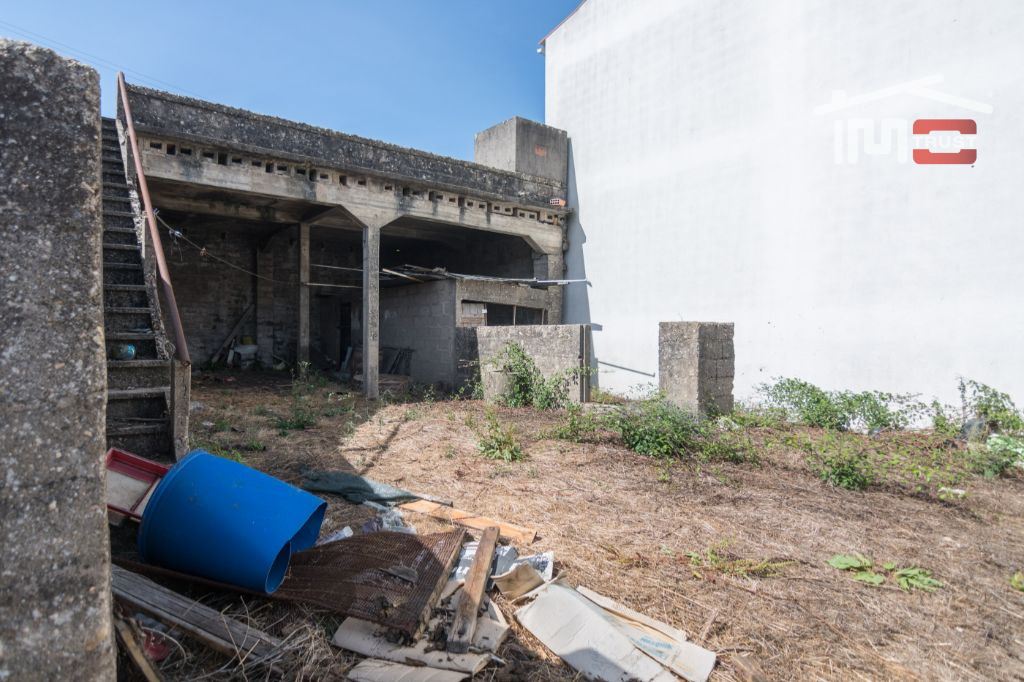 Terreno Agricola ou Rústico para Venda em Santiago e São Simão de Litém e Albergaria dos Doze