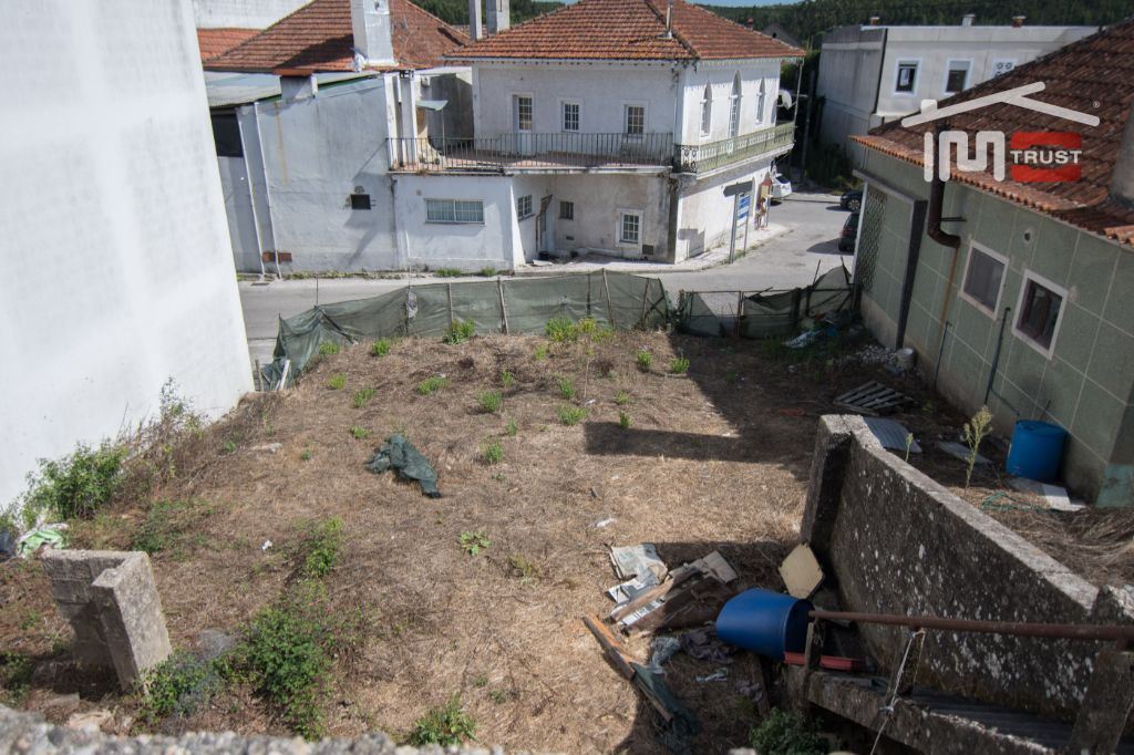 Terreno Agricola ou Rústico para Venda em Santiago e São Simão de Litém e Albergaria dos Doze