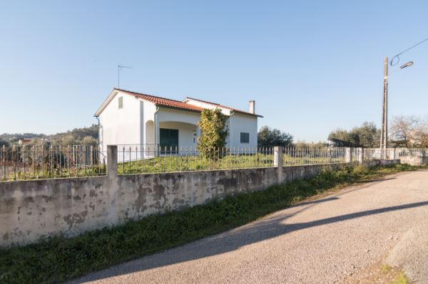 Detached house T4, para Sale