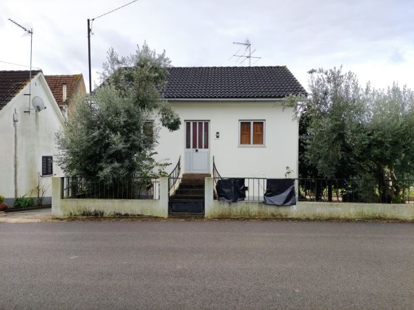 Detached house T3, para Sale