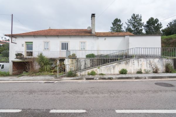 Detached house T3, para Sale