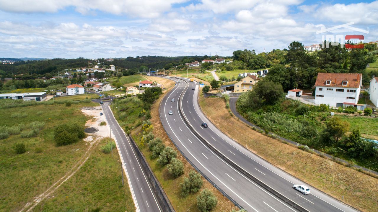 Terreno P/ Prédio para Venda em Leiria, Pousos, Barreira e Cortes