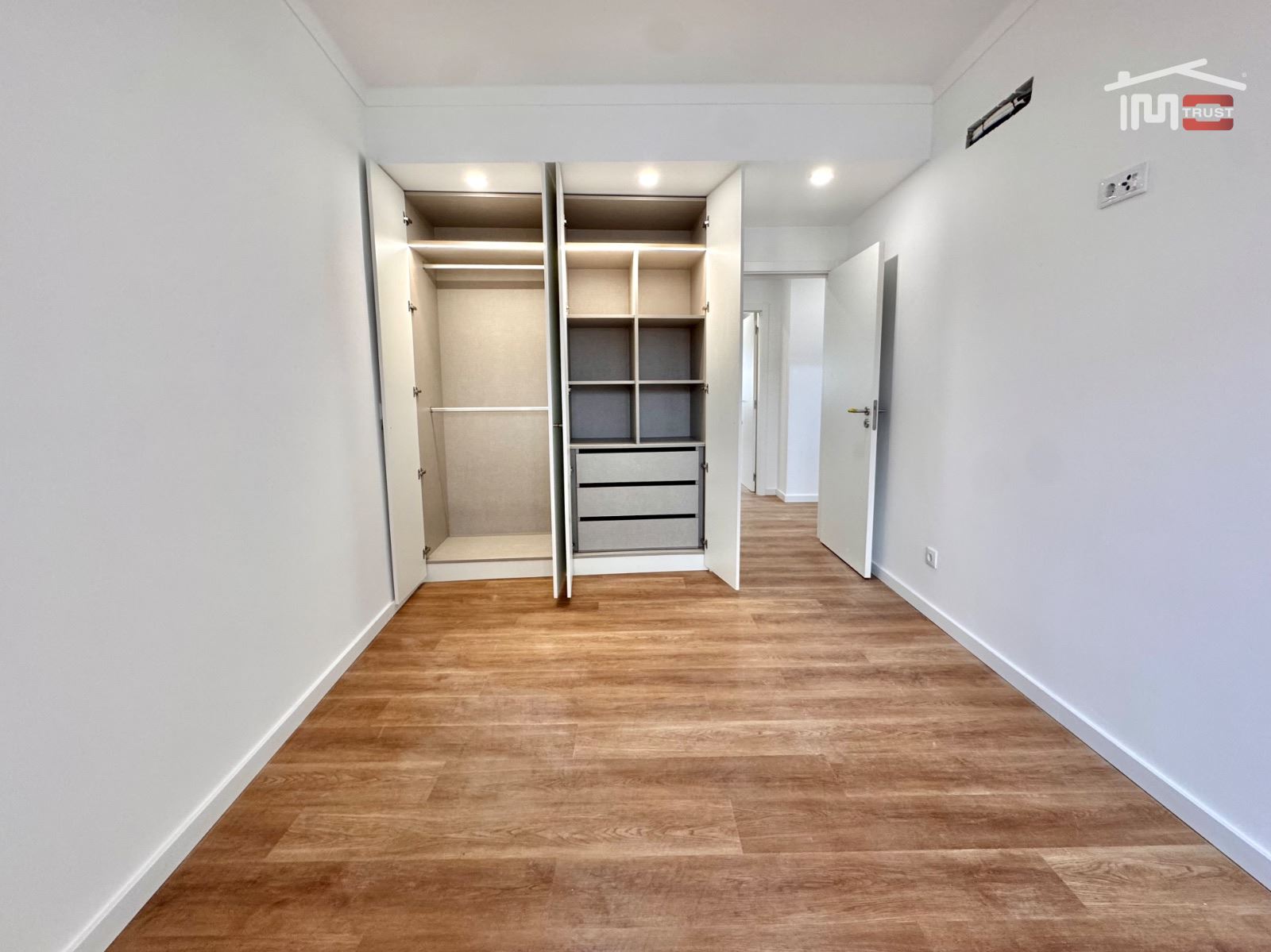 Apartamento T3 para Arrendamento em Samouco