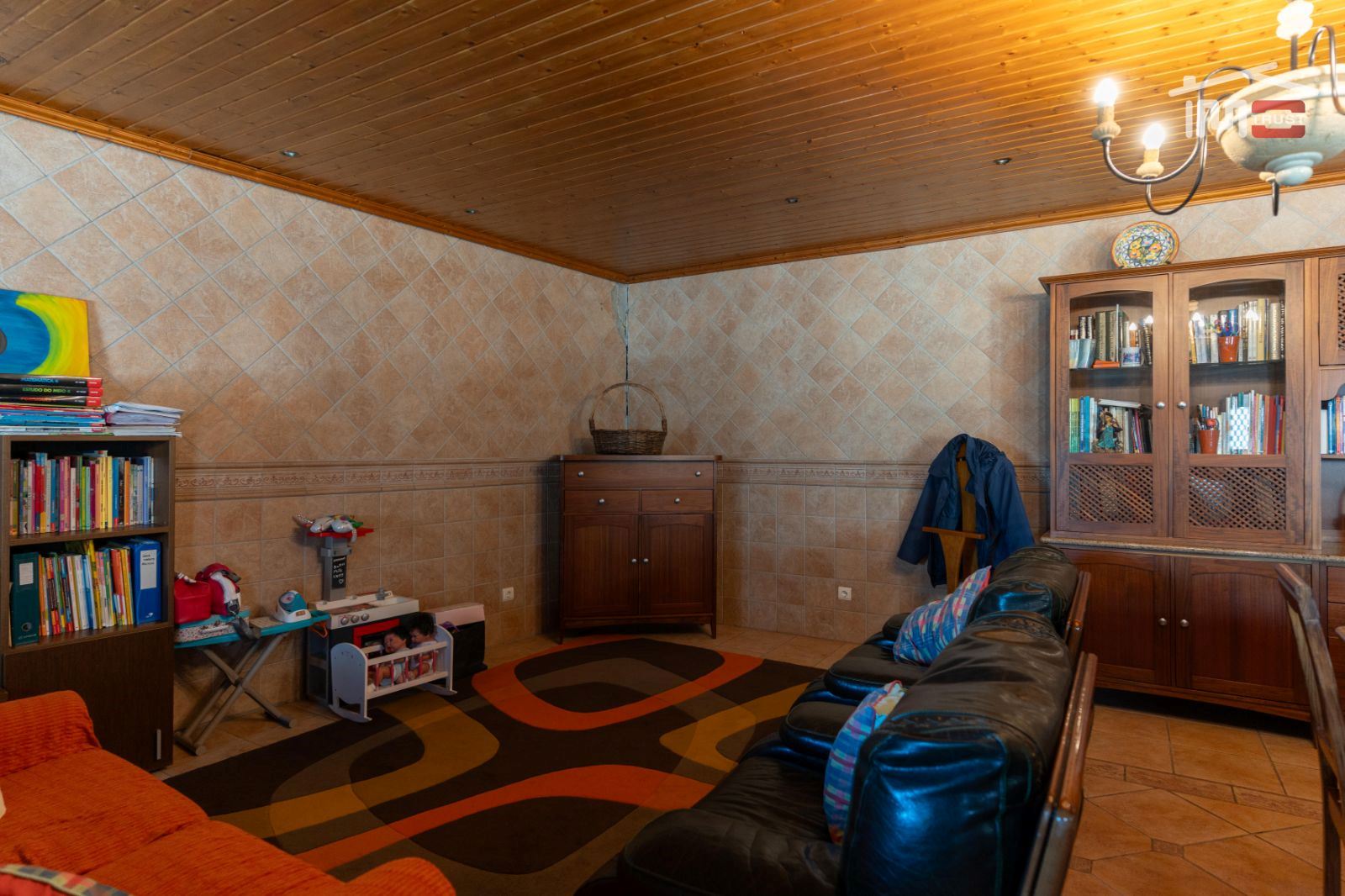 Moradia T5 para Venda em Nossa Senhora das Misericordias