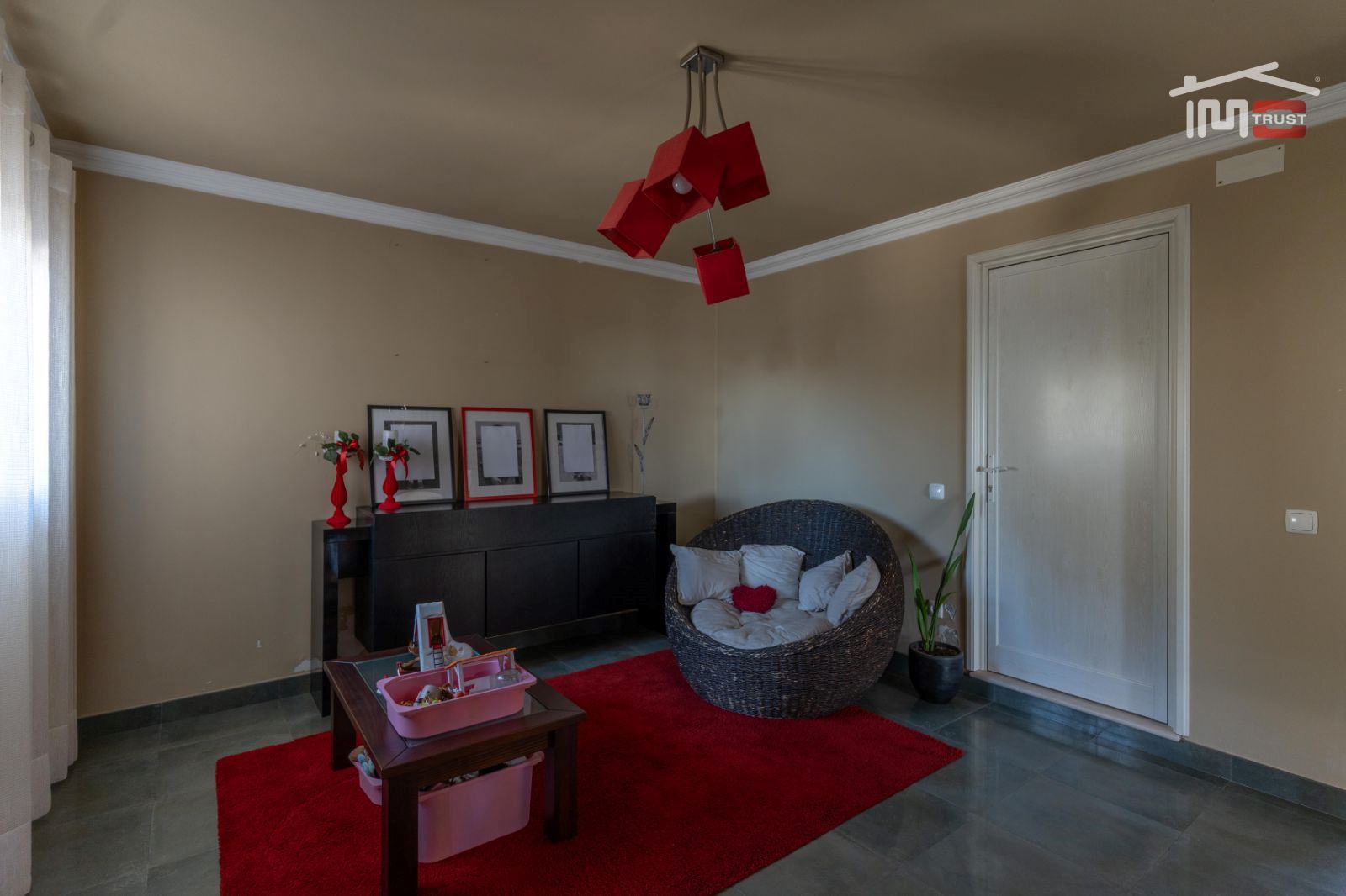 Moradia T5 para Venda em Nossa Senhora das Misericordias