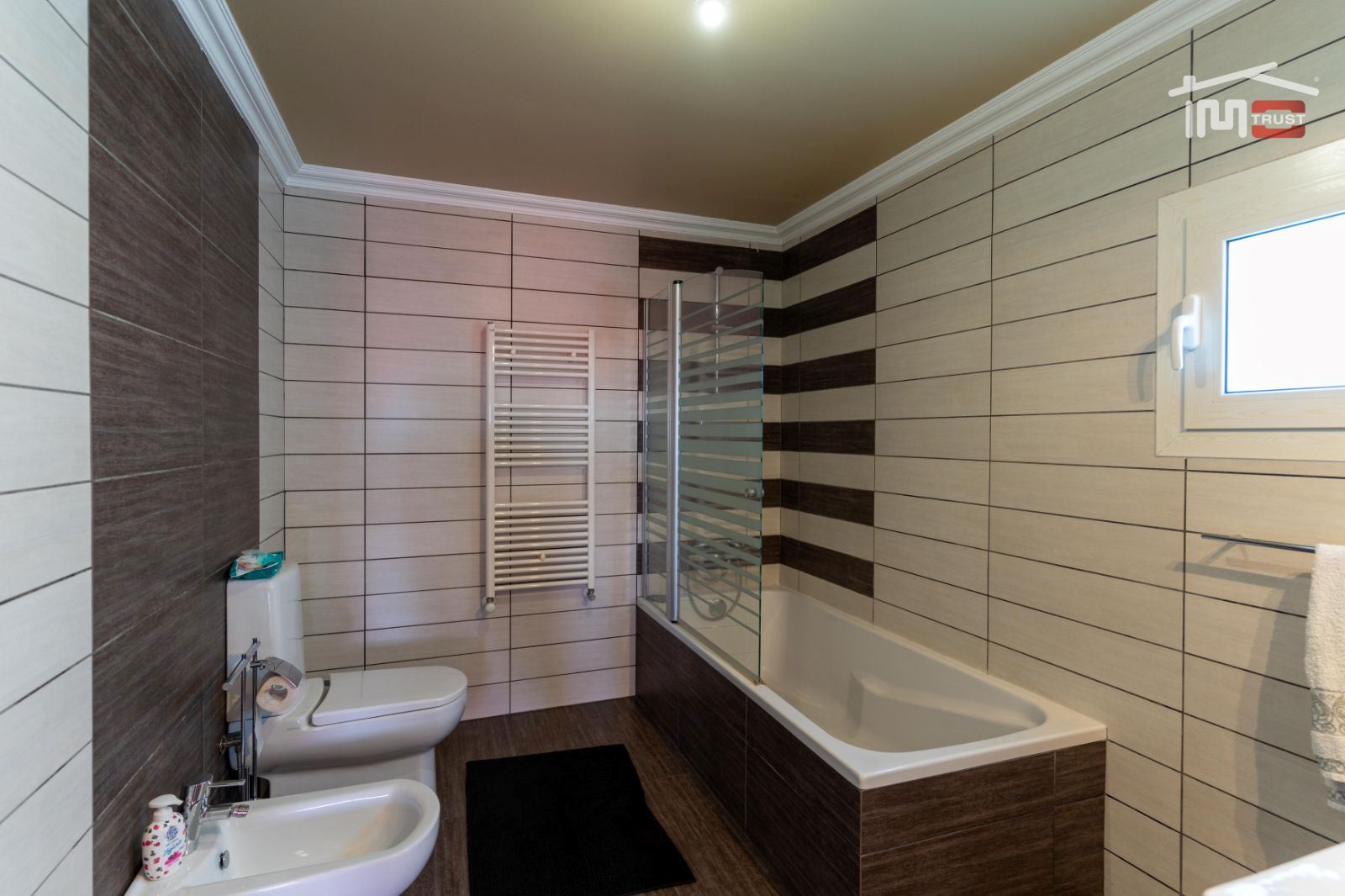 Moradia T5 para Venda em Nossa Senhora das Misericordias