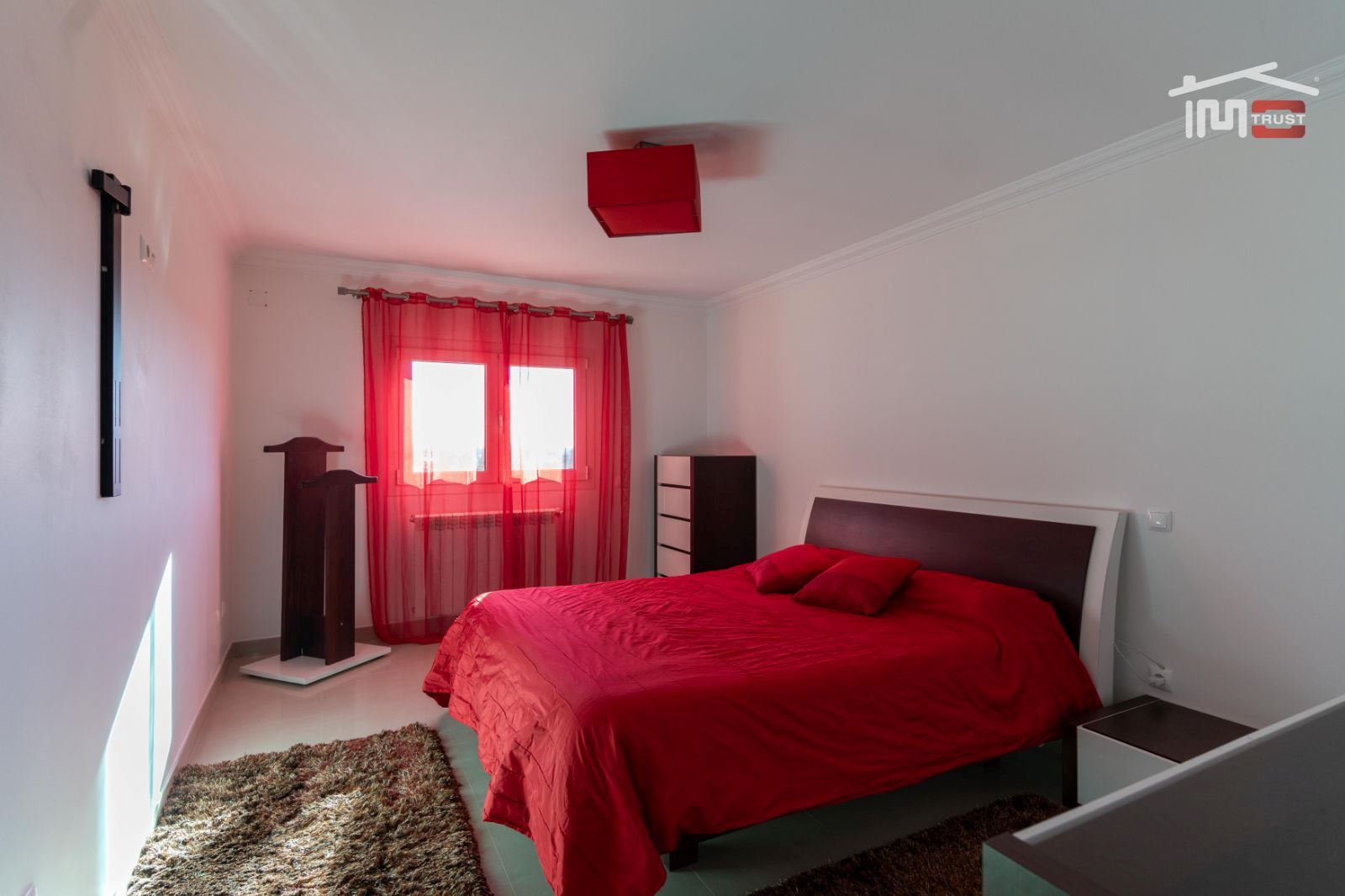 Moradia T5 para Venda em Nossa Senhora das Misericordias