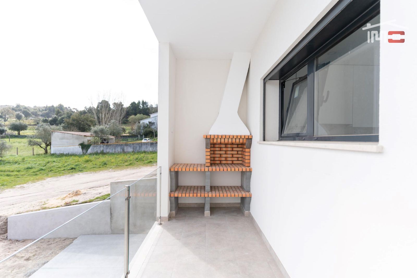 Moradia T3 para Venda em Nossa Senhora das Misericordias