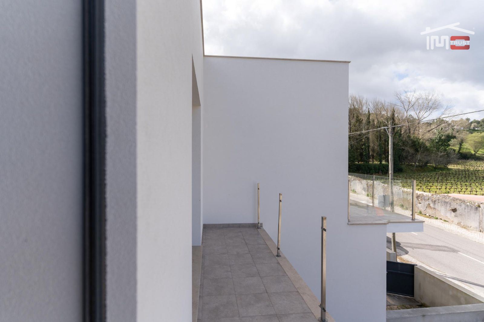 Moradia T3 para Venda em Nossa Senhora das Misericordias